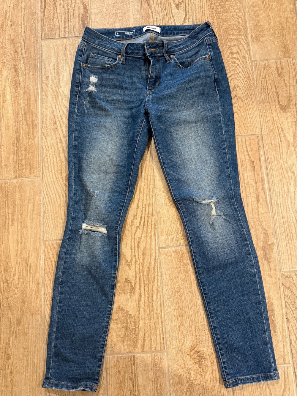 Sonoma Women's Blue Distressed Skinny Jeans